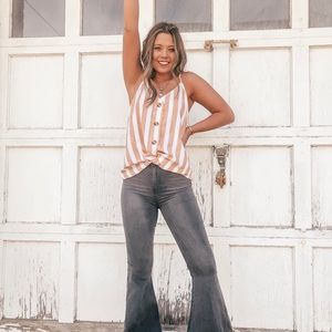 Stripped button-down Tank